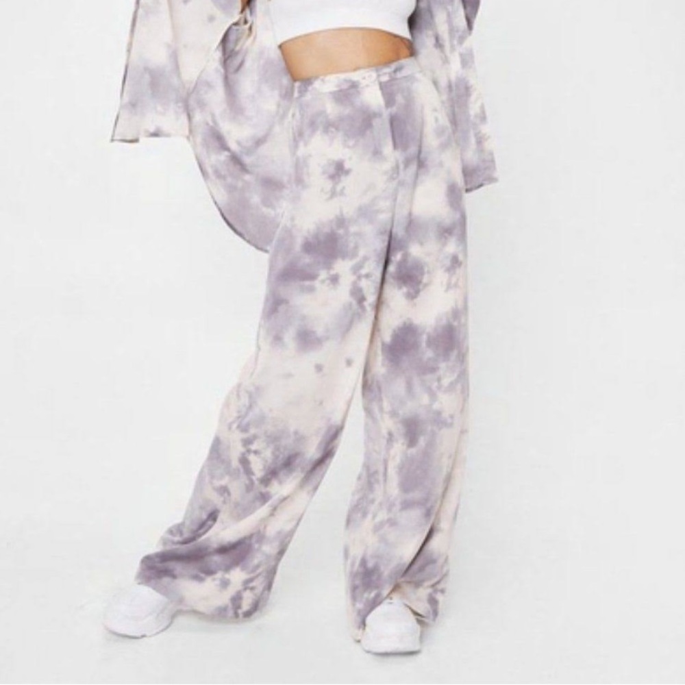 Nasty Gal High Waisted Tie dye Wide Leg Pants Cream